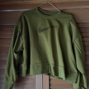 Crop Nike sweatshirt